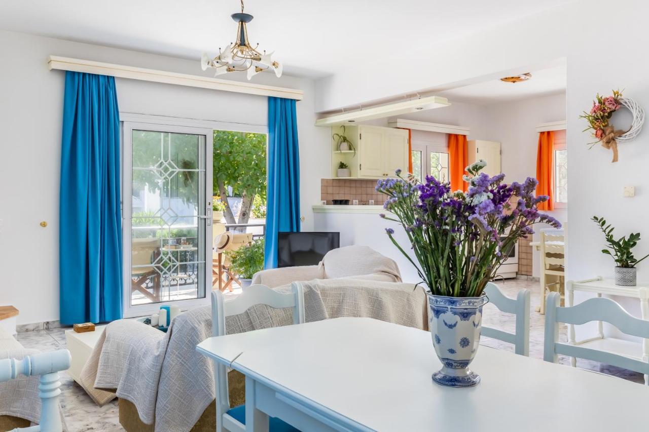 Casa Mia - 5 Min From Stafilos Beach Скопелос Екстериор снимка